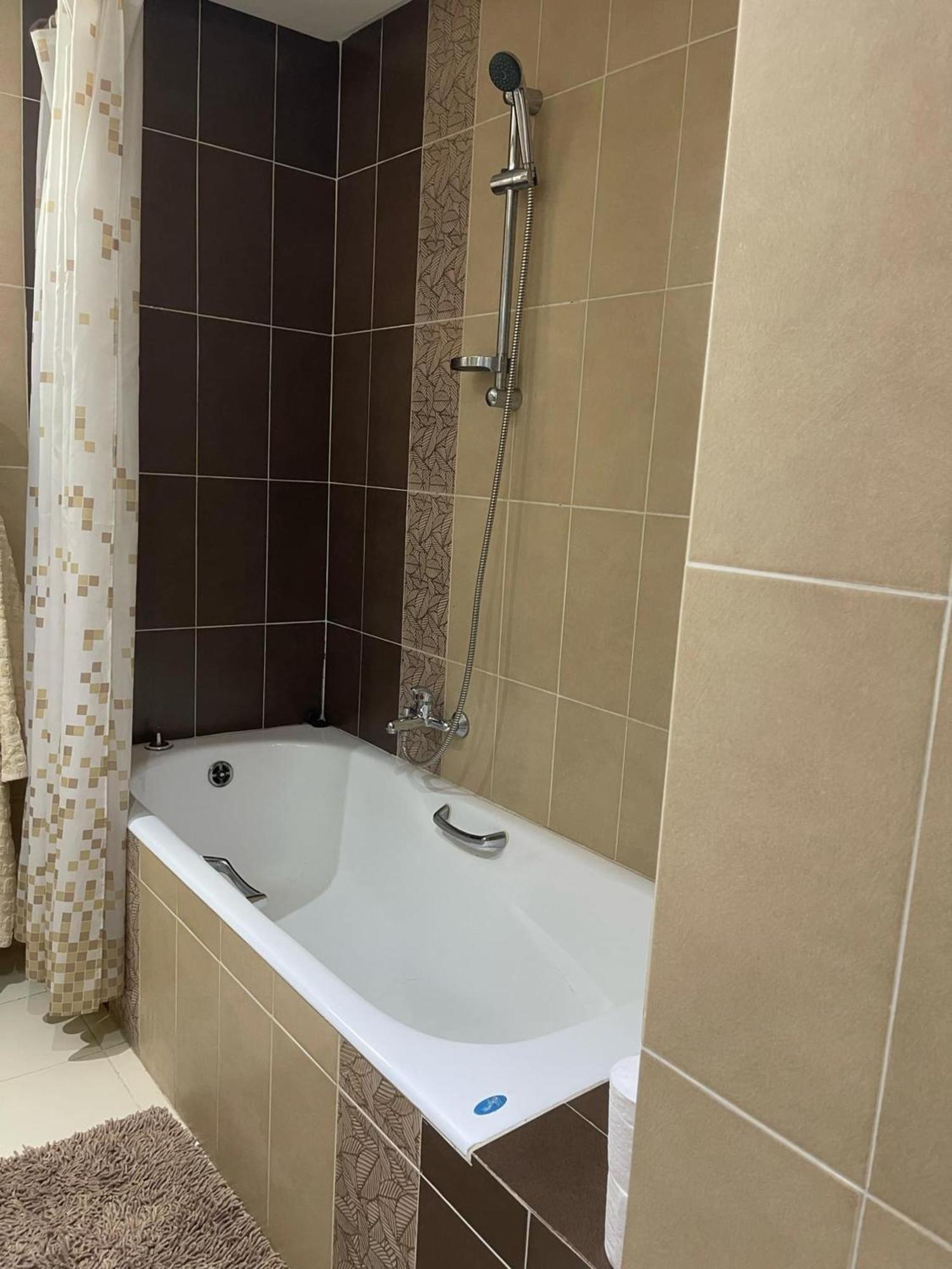 Le Parisien Tunis Hotell Eksteriør bilde